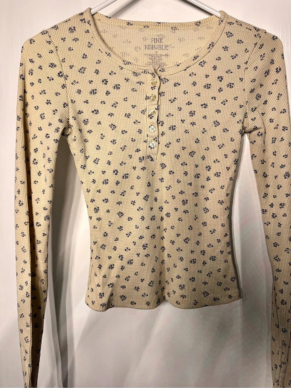 Pink Republic Floral Button Front Sweater XS